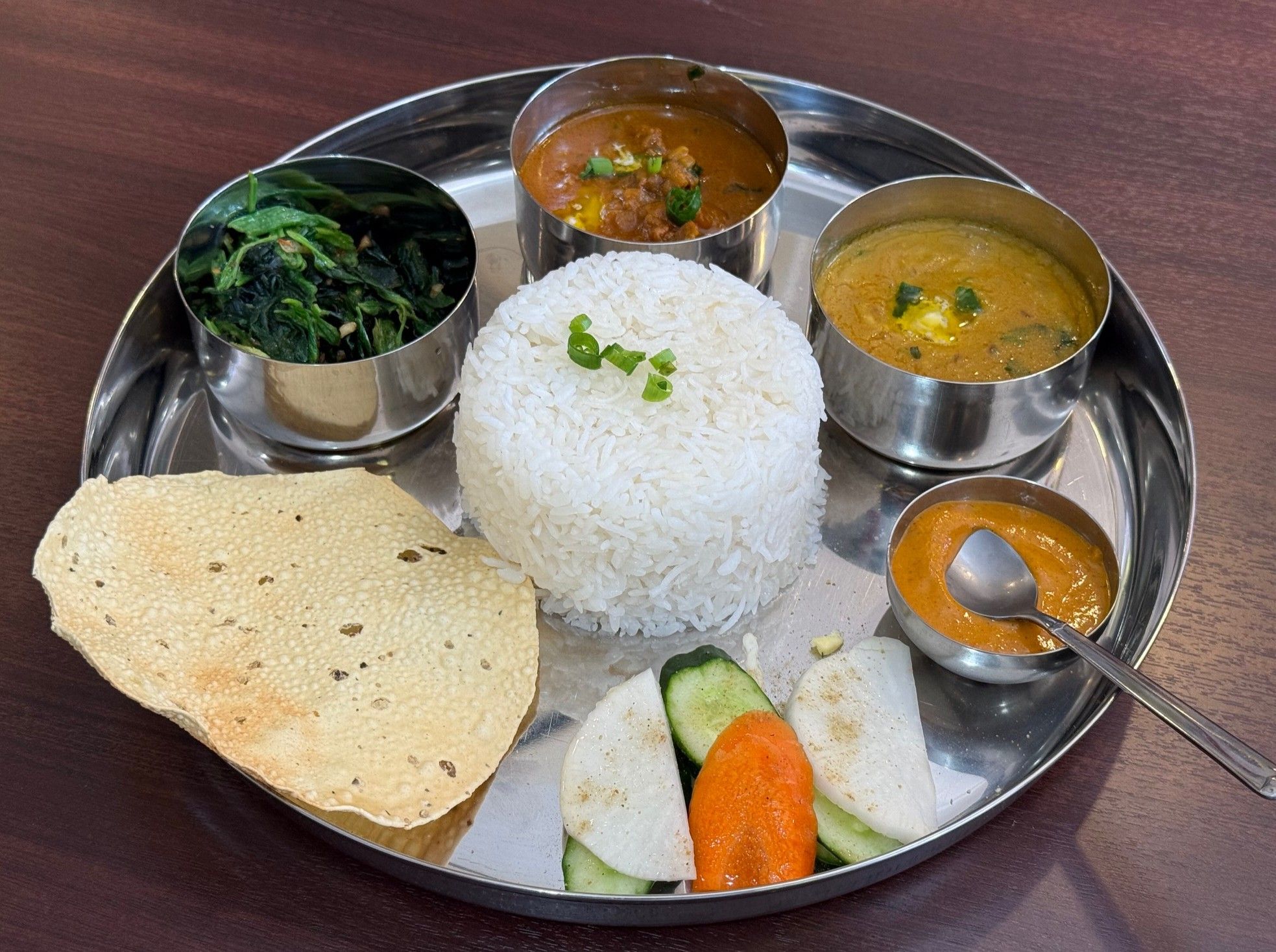 Nepali Khana Set ＠ SAKE CURRY HOUSE サーケカレーハウス（大阪市港区）